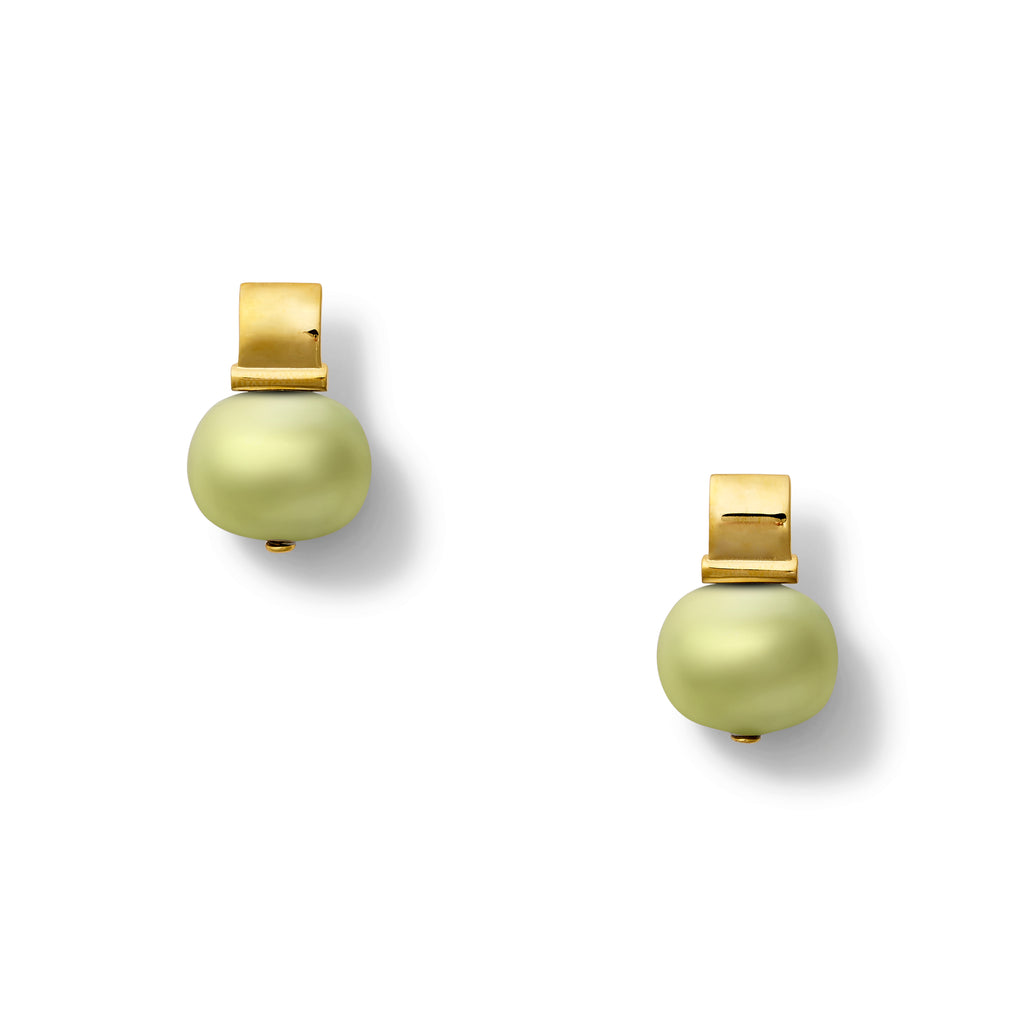 The Forever Fave Pebble Pearl Smooth Post Earring