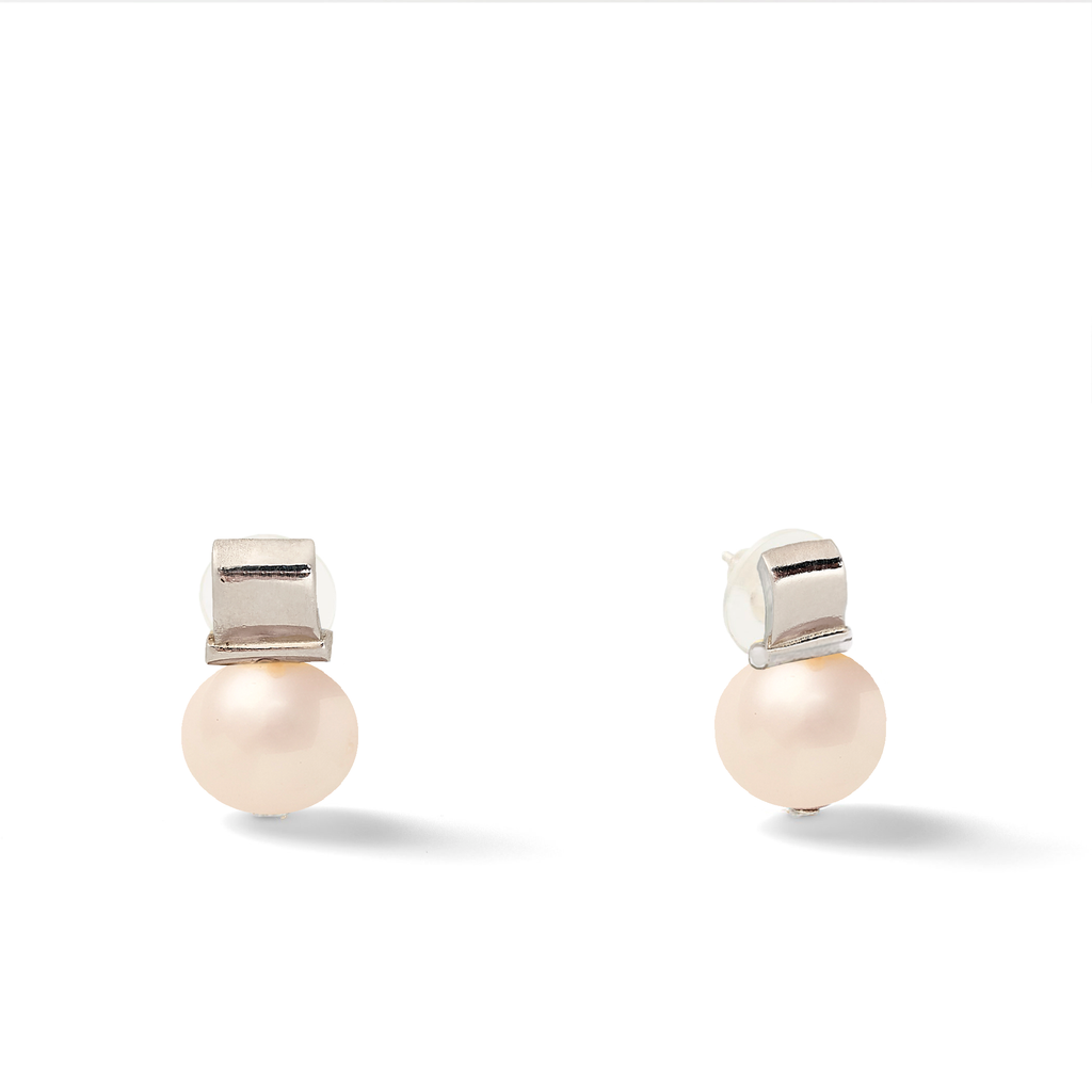 Smooth + Classic Sterling Pebble Pearl Posts Medium