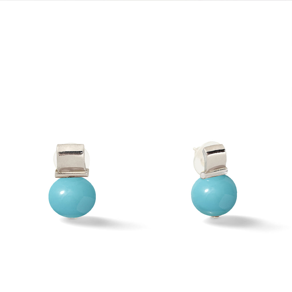 Smooth + Classic Sterling Pebble Pearl Posts Medium